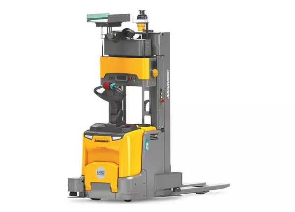 Jungheinrich ERC 213a 3.1м с рукоятью